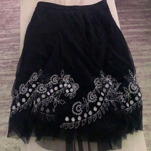 Black Oscar de la Renta A-line skirt, size 4